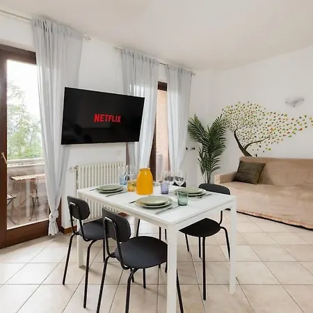 Apartment Leopoldo View Maccagno